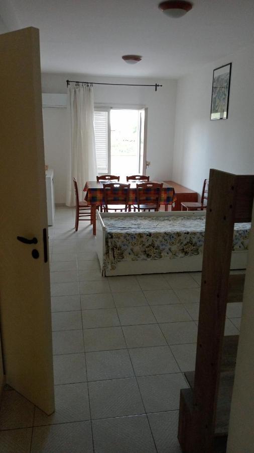 Apartamento Trilocale "Lipari" In Portorosa Torre Forte Exterior foto
